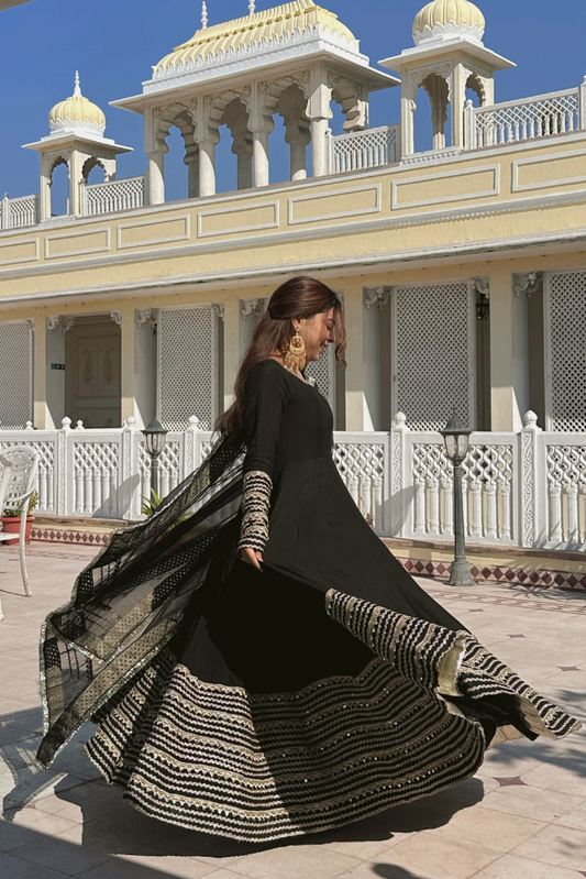 Avni Black Anarkali Suit Set