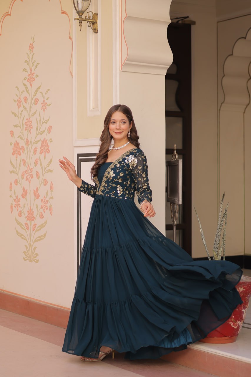 Sunehri Saaz Premium Readymade Gown