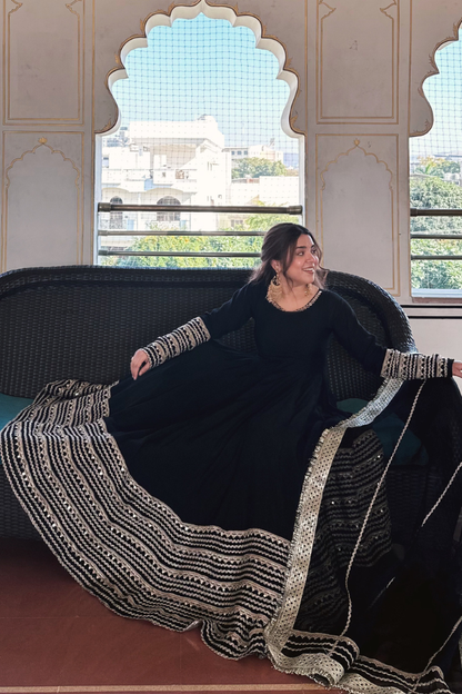 Avni Black Anarkali Suit Set