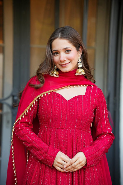 Shreya Faux Blooming Suit Set