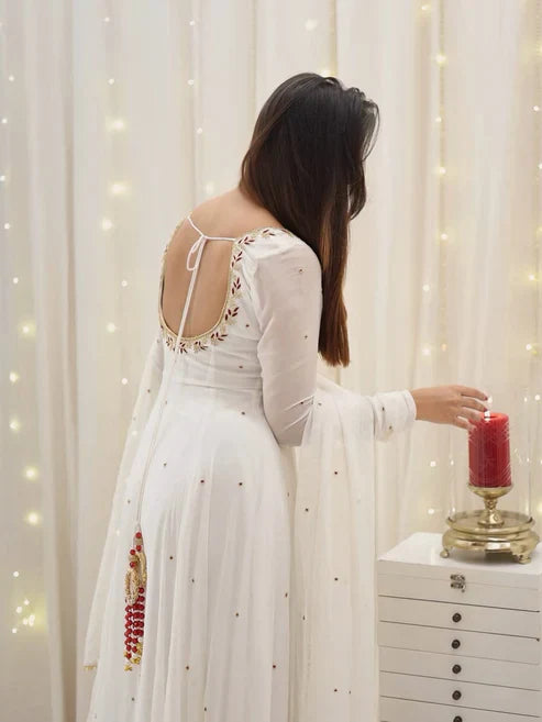 Apsara Hand Work Suit Set