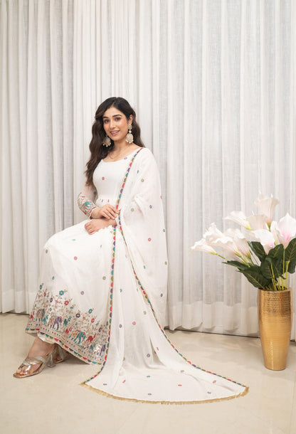 Pearl Glow Embroidered Suit Set