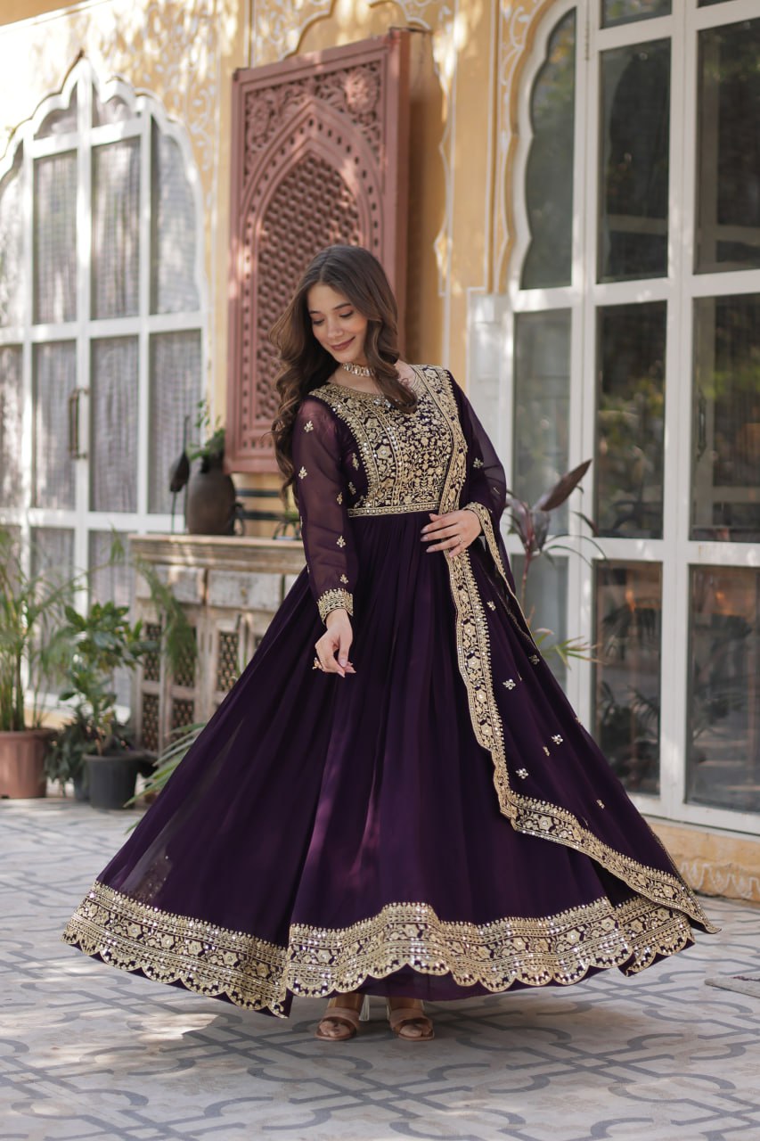 Swara Beatiful Readymade Gown