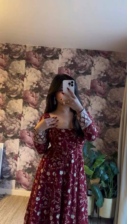 Lara Luxe Floral Threadwork Anarkali Set with Dupatta