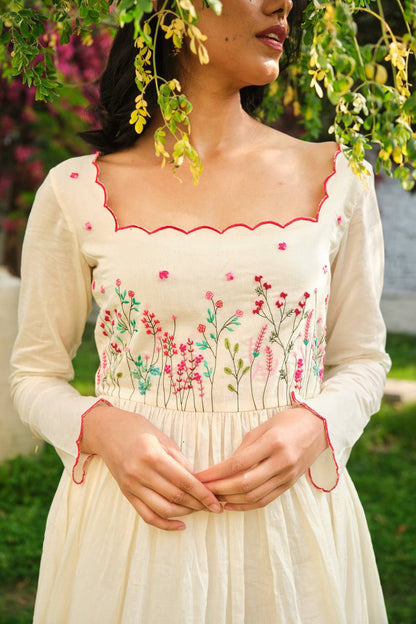 Nitya Khadi Cotton With Thread Work Dupatta Set