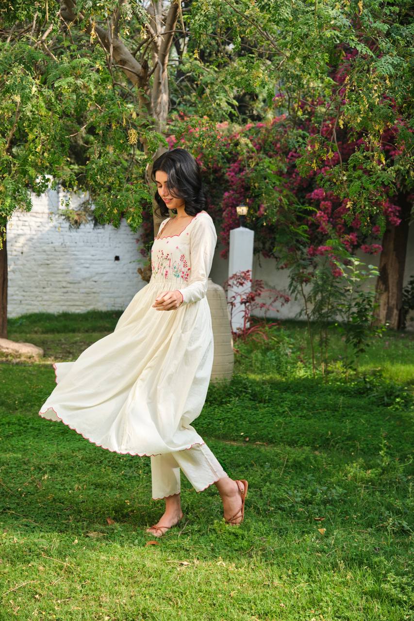 Nitya Khadi Cotton With Thread Work Dupatta Set