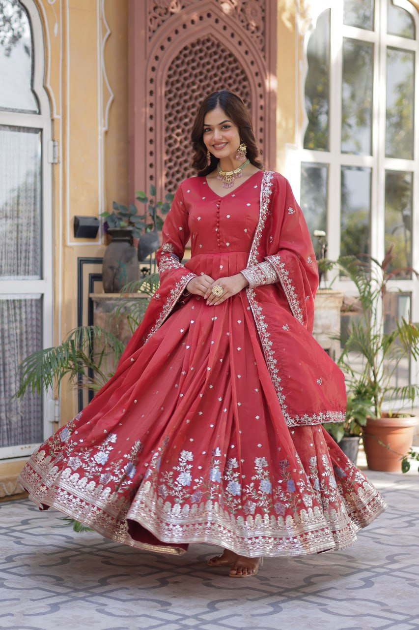 Kanika Readymade Gown With Dupatta Set