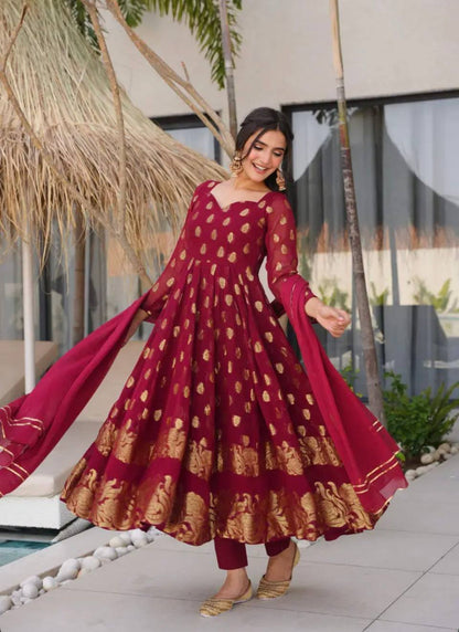 Sunehri Maroon Suit Set