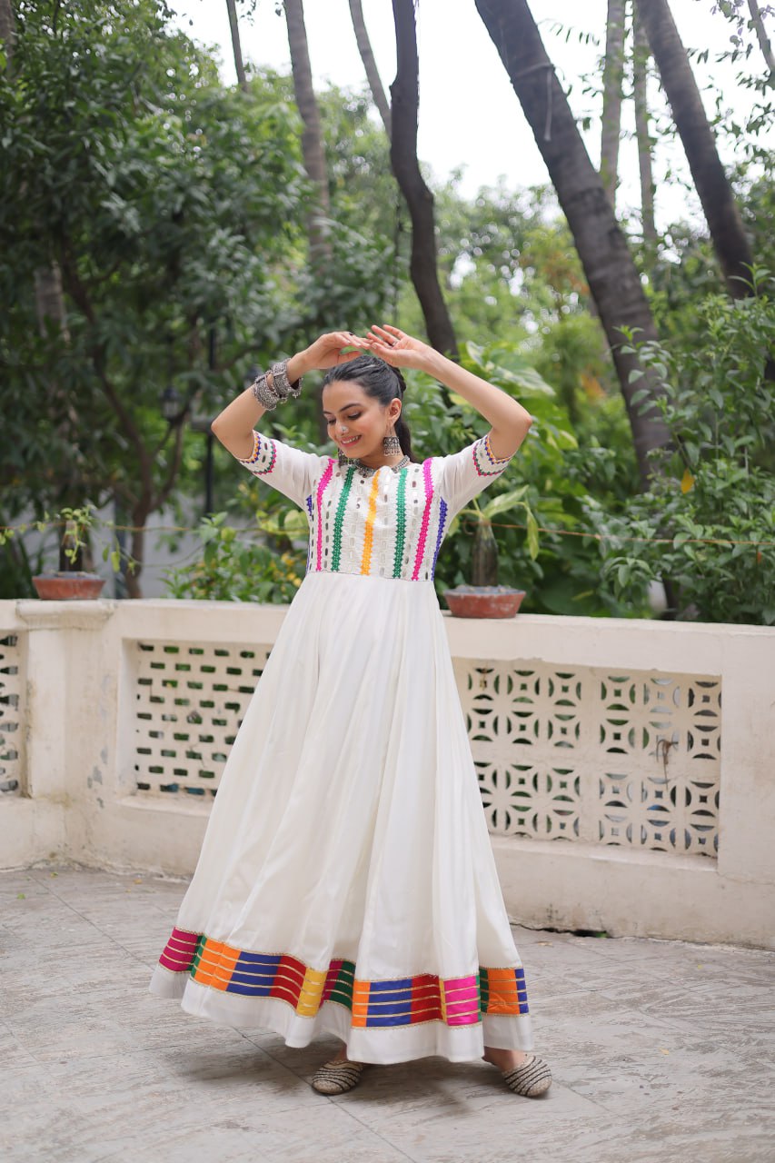 Anaya’s Vibrant Charm Mirror Anarkali Gown