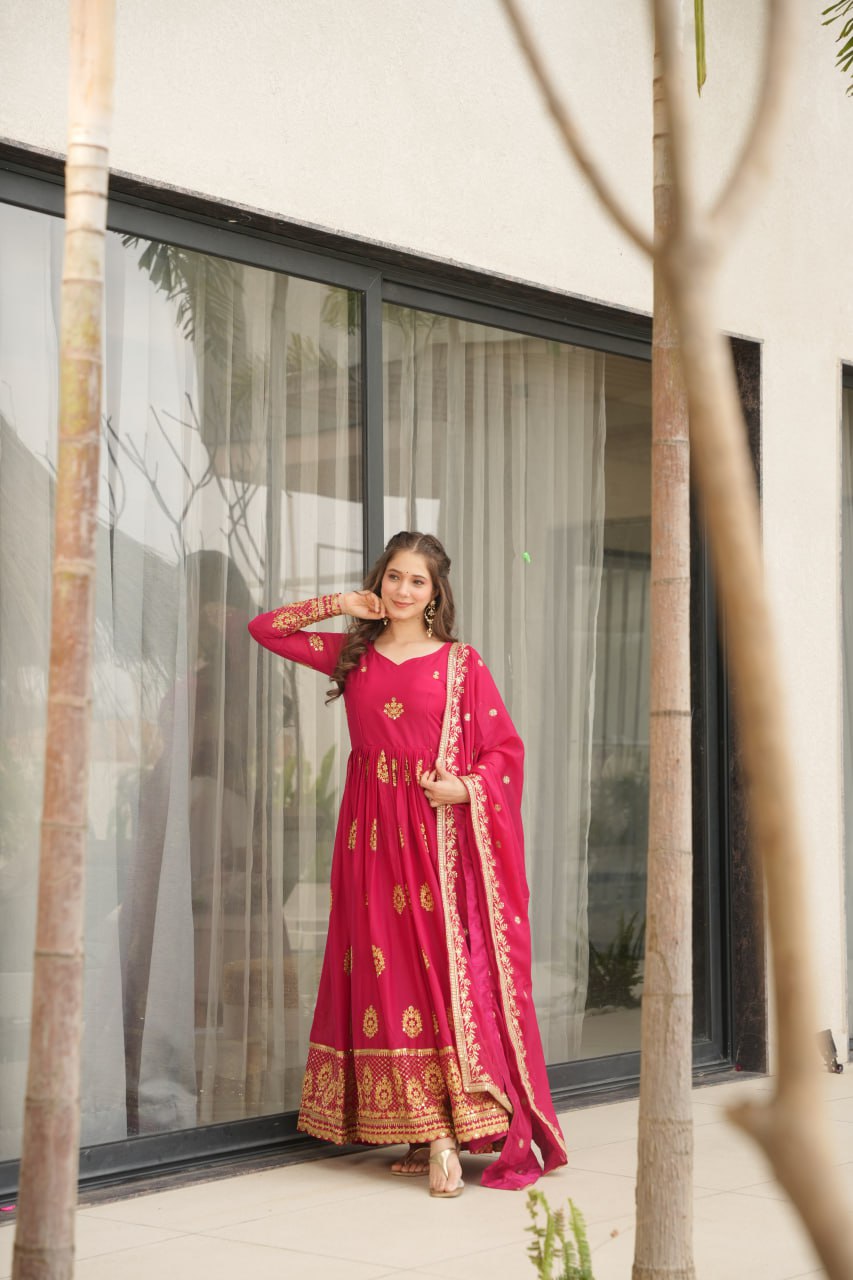 Ruhi Star Georgette Premium Designer Readymade Gown