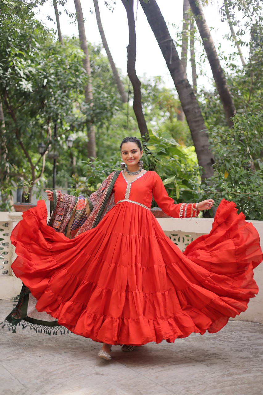 Samaira PRODUCT DETAILS :Festive Glow Designer Tiered Anarkali Gown with Heritage Print Dupatta