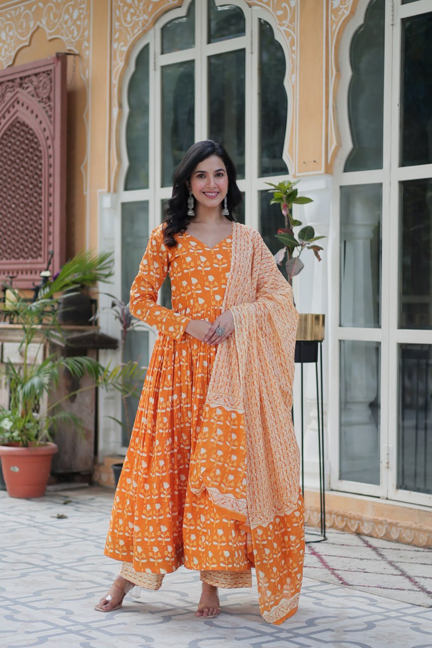 Nivya Twins Aura of Tradition Pure Cotton Gown Success