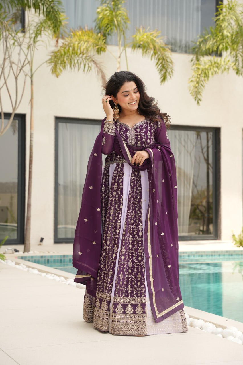 Ruhani Royal Panelled Embroidered Anarkali